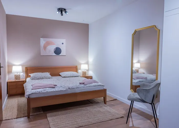 Rose-2025 Renovated Garden View