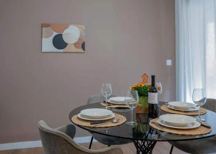 Apartamento Rose-2025 Renovated Garden View