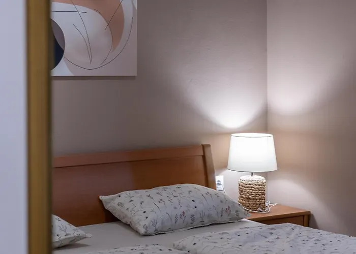 Daire Rose-2025 Renovated Garden View Poreč